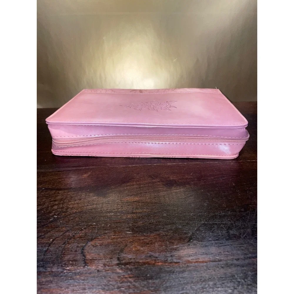 Christian‎ Art Gifts Vegan Leather Pink Gold Flora Bible Cover Carry Case 31:25